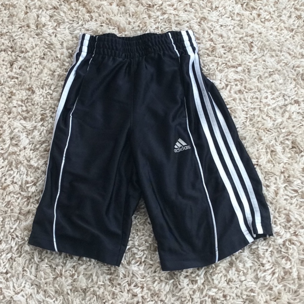adidas Black shorts youth size 8 XS